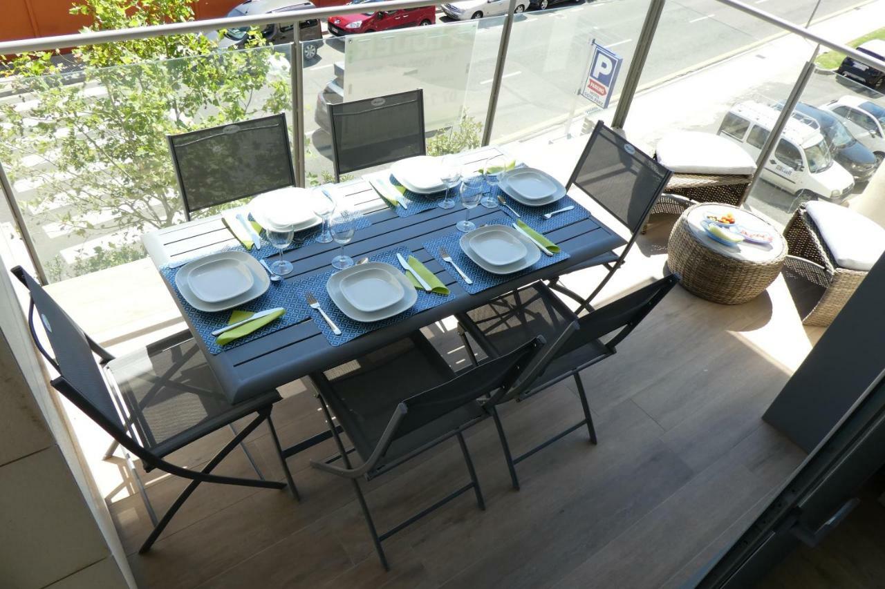 Appartement Plage Salata Rosas Екстер'єр фото